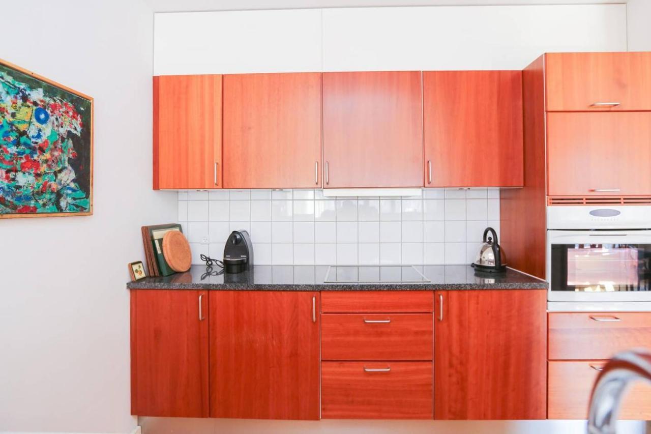 Apartment Bright, Spacious And Trendy In Cph *