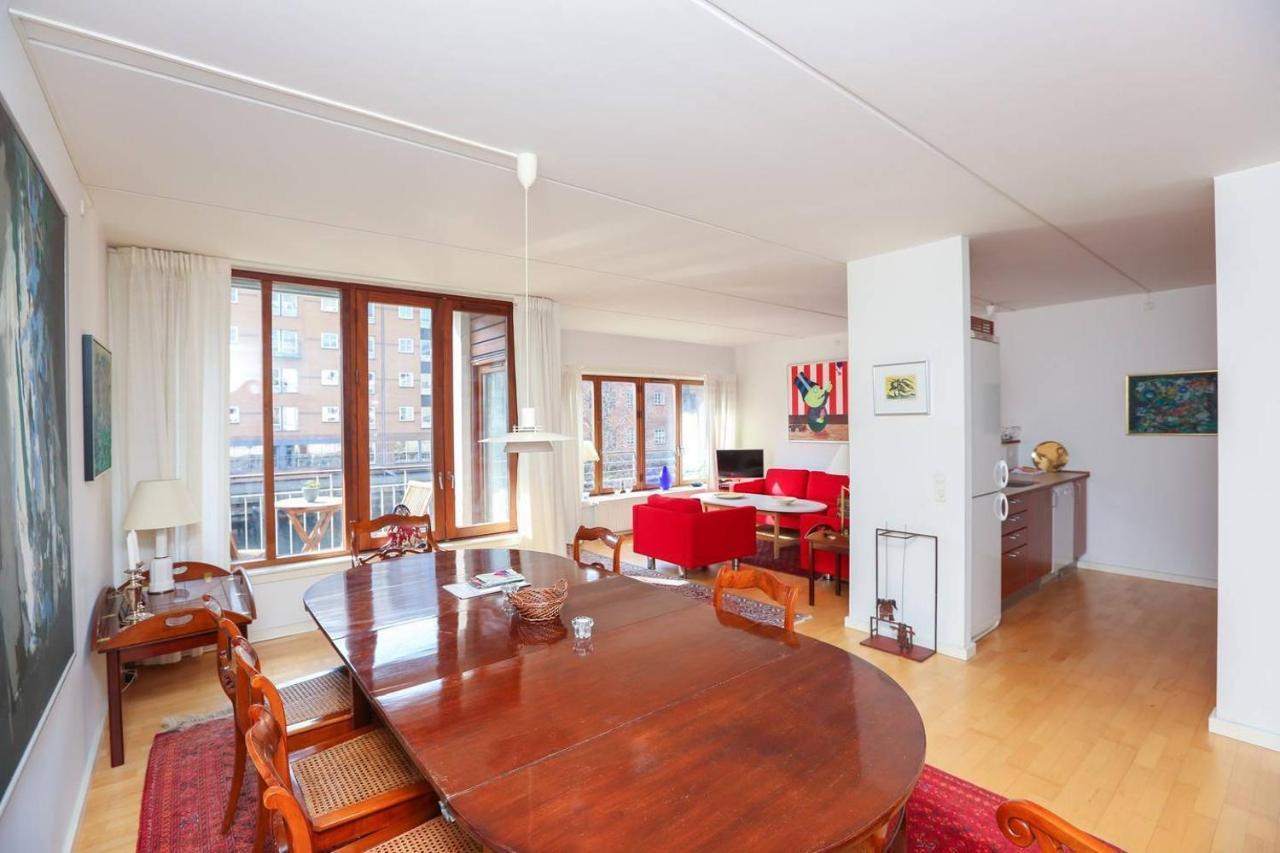 Bright, Spacious And Trendy In Cph Apartment Kopenhagen